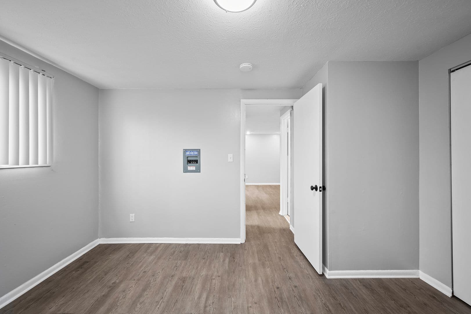 Cleveland Apartment: 4015 Rocky River Dr.