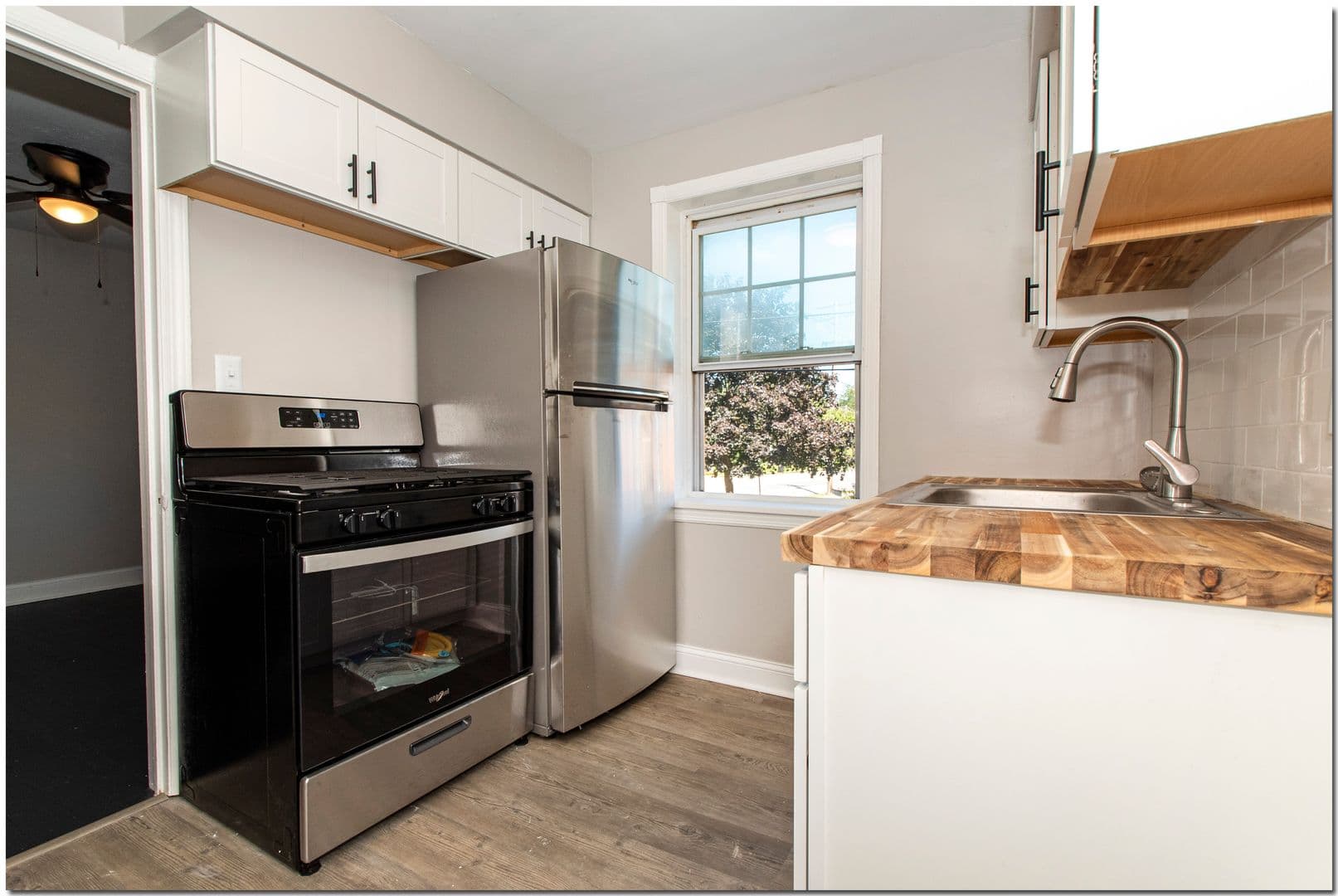 Cleveland Apartment: 4027 Rocky River Dr.