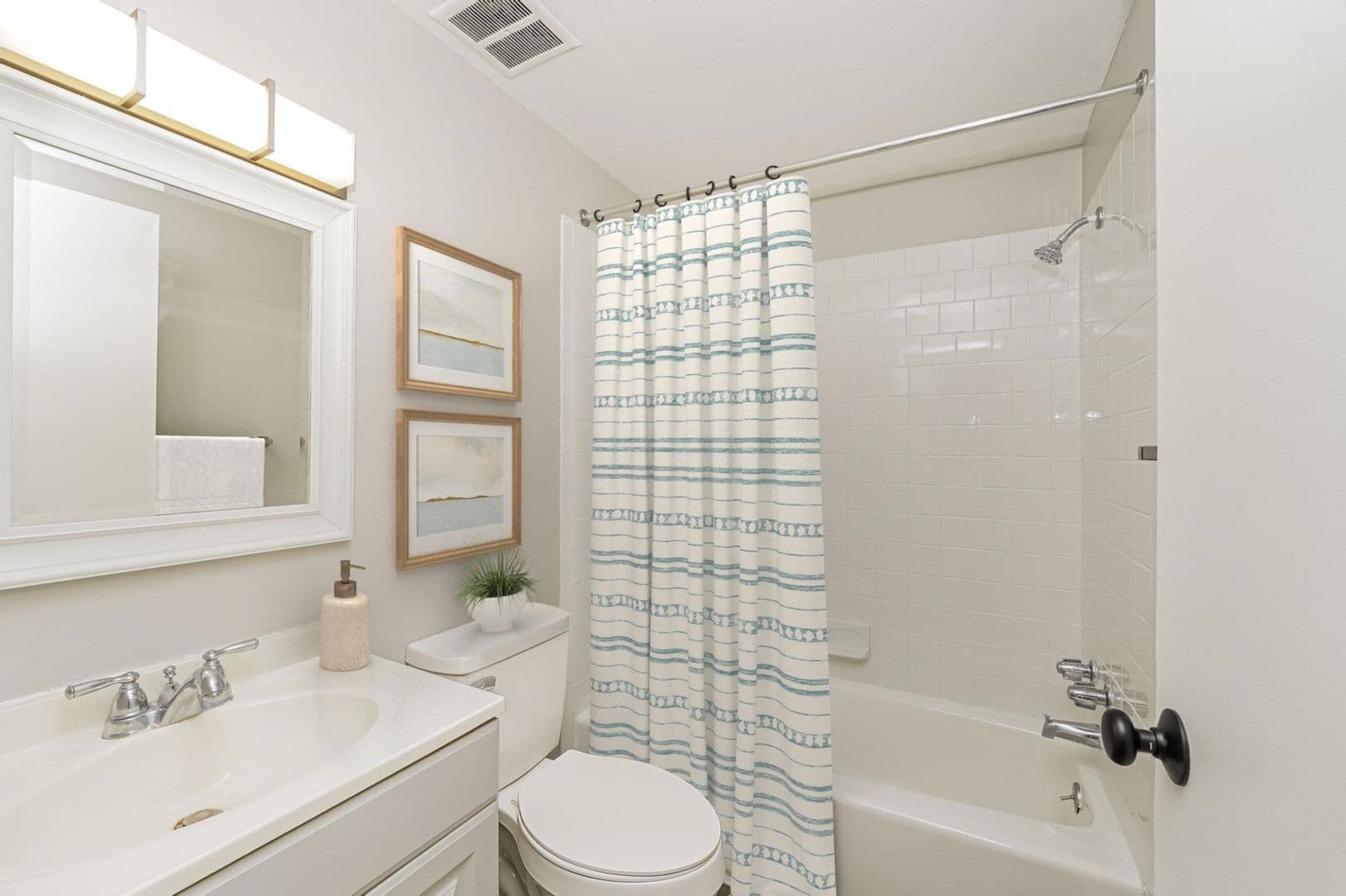North Olmsted Apartment: 23464 Lorain Road