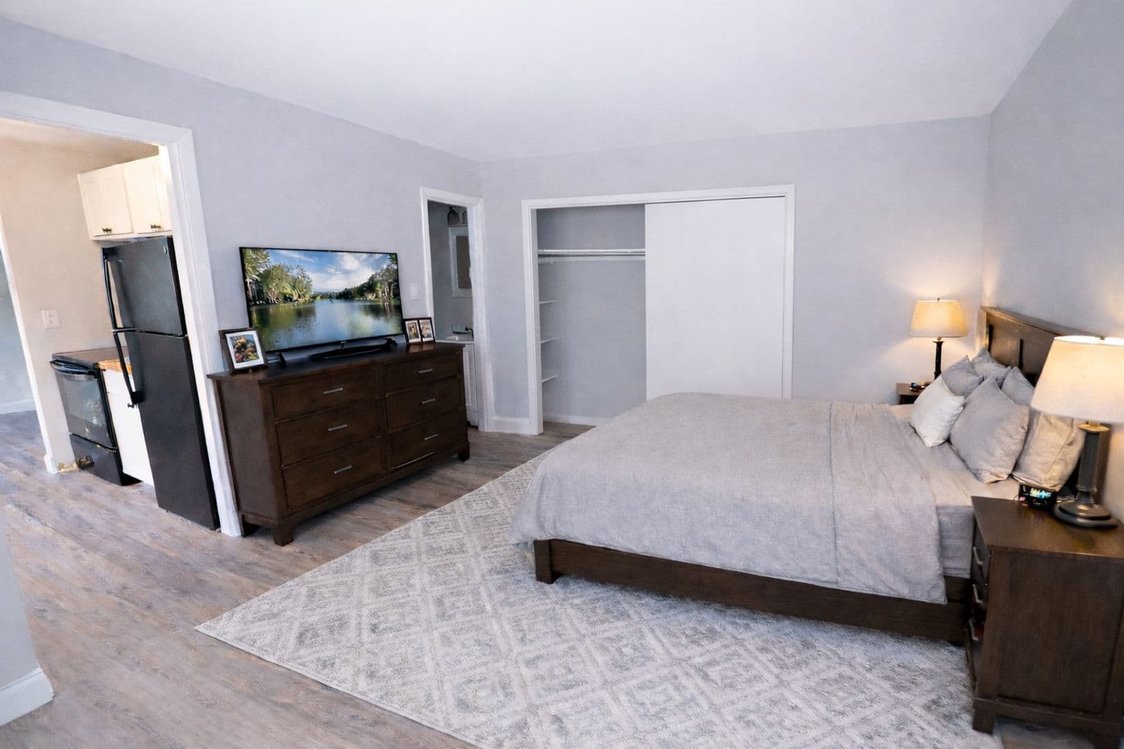 Maple Heights Apartment: 5383 Sunnyslope Rd