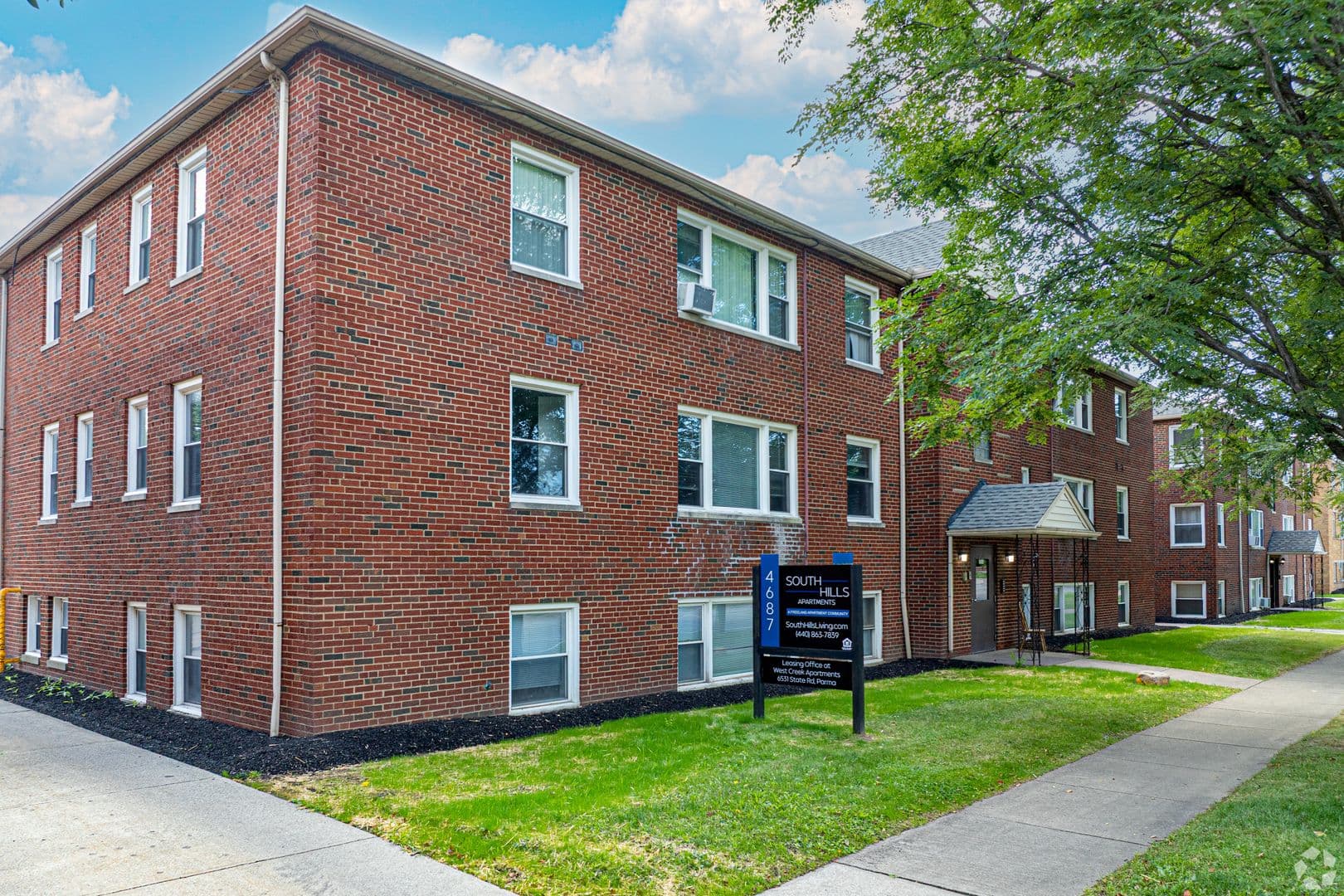 Cleveland Apartment: 4701 Broadview Road