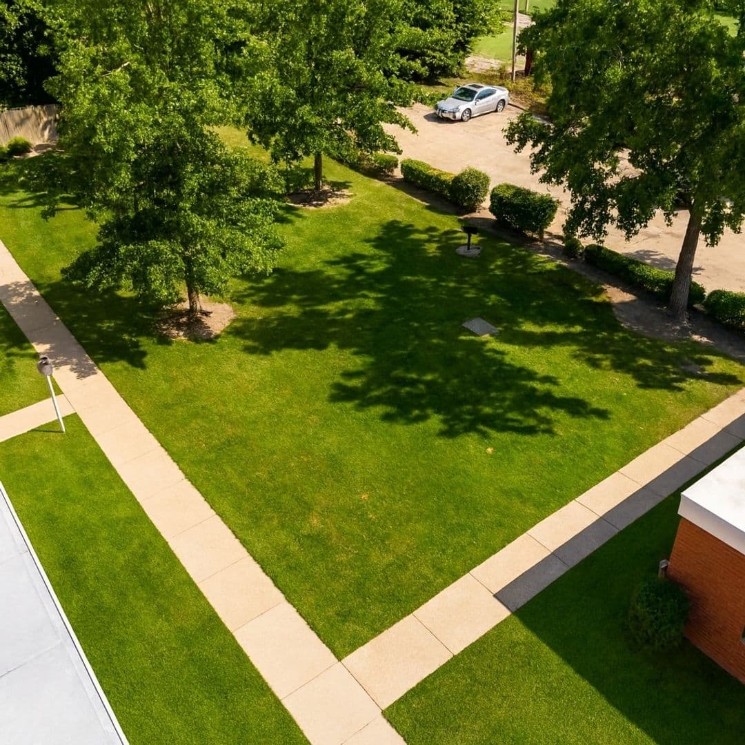 Cleveland Apartment: 4015 Rocky River Dr.