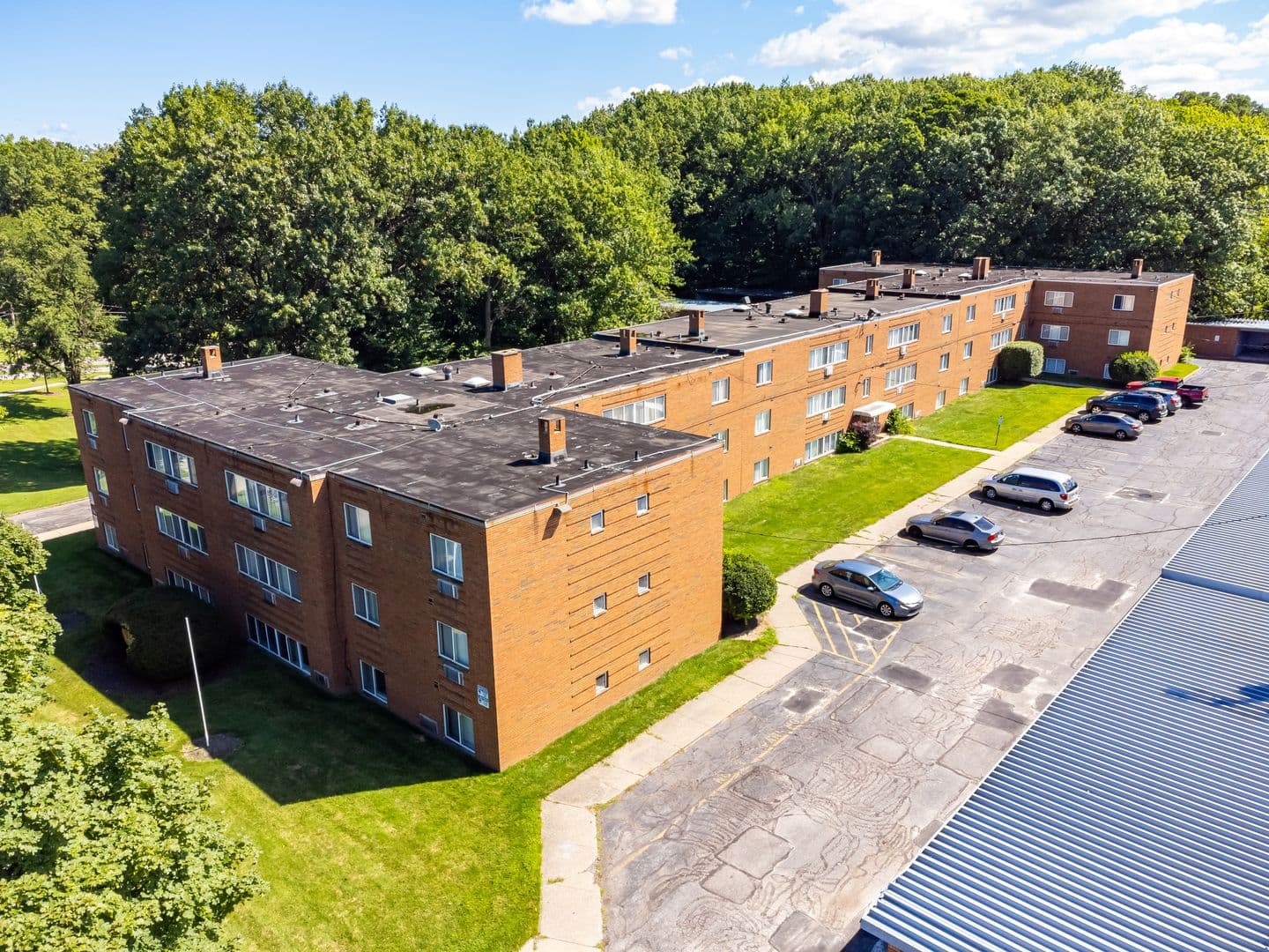 Cleveland Apartment: 4211 Fulton Parkway