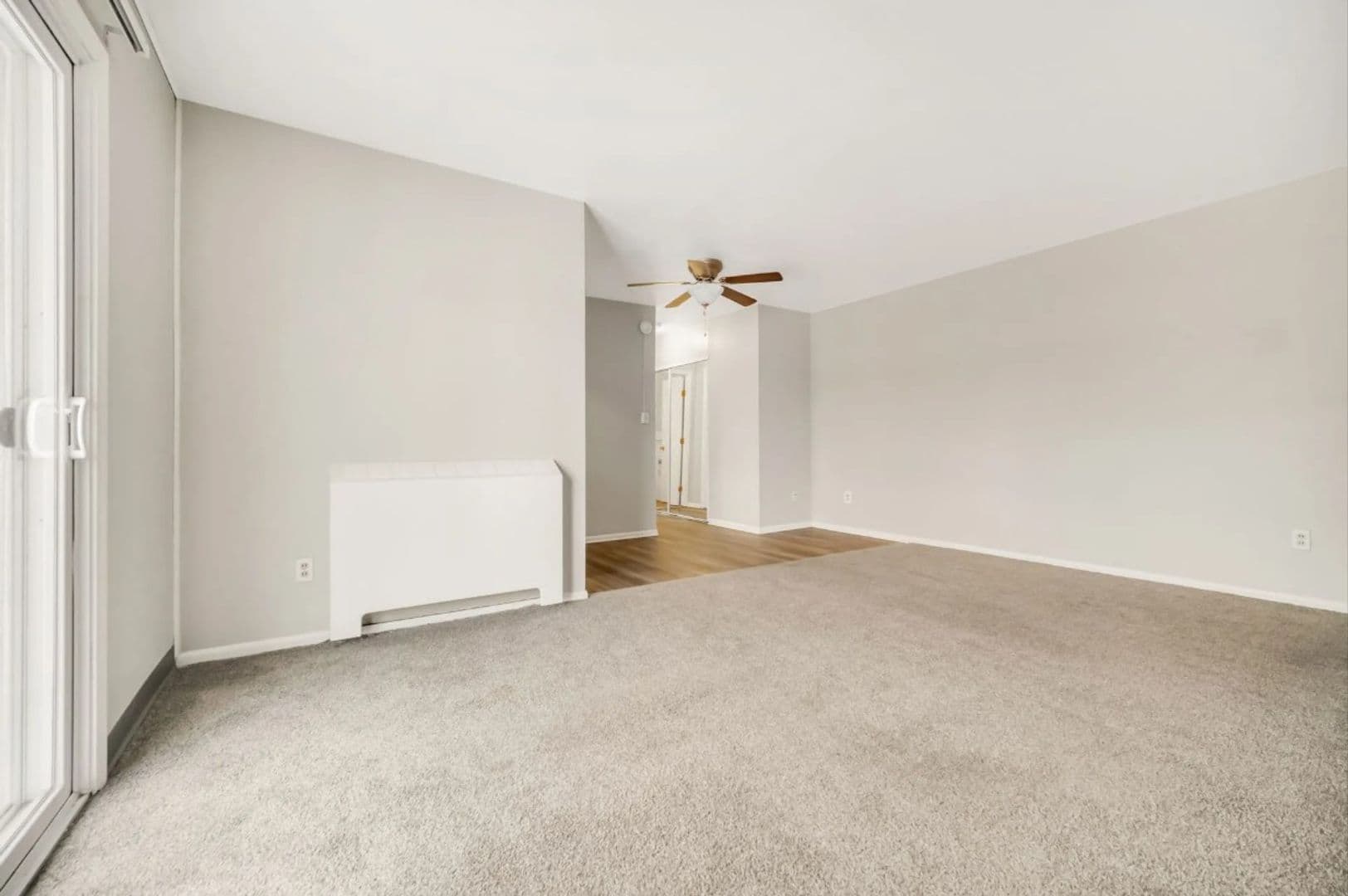 Brooklyn Apartment: 8257 Memphis Avenue