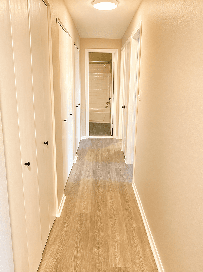 Cleveland Apartment: 14411 Triskett Rd
