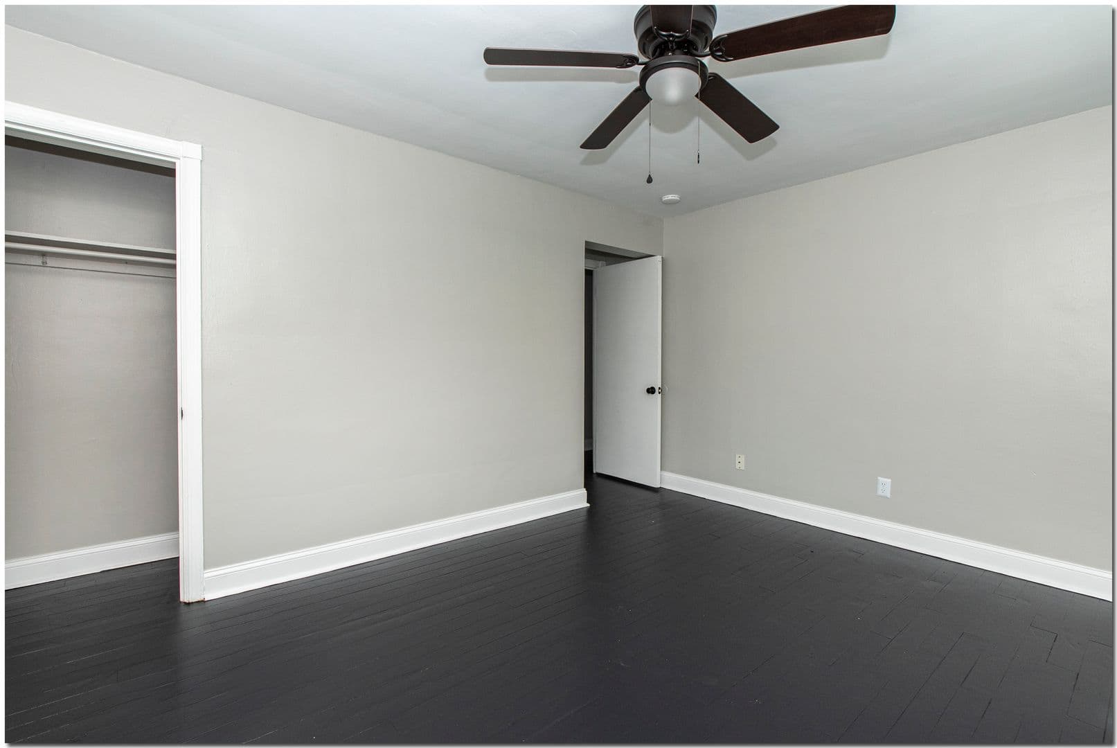 Cleveland Apartment: 4027 Rocky River Dr.