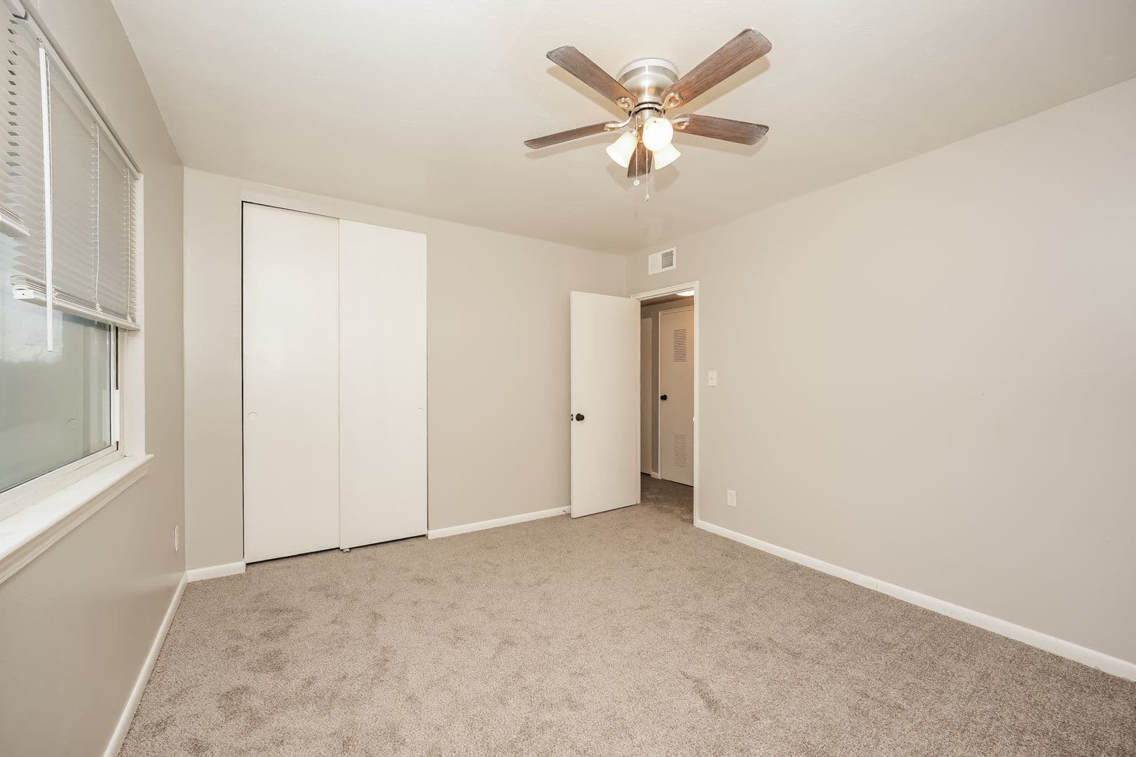 Cleveland Apartment: 4072 Fulton Rd