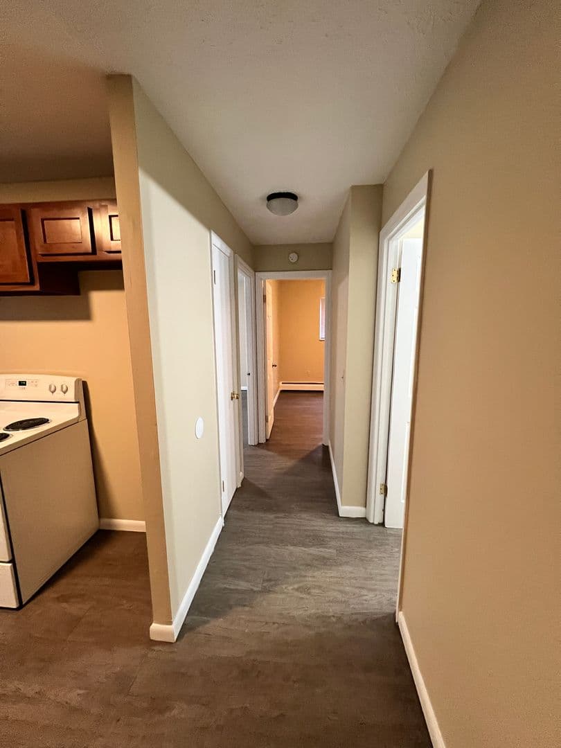 Cincinatti Apartment: 2679 Montana Ave