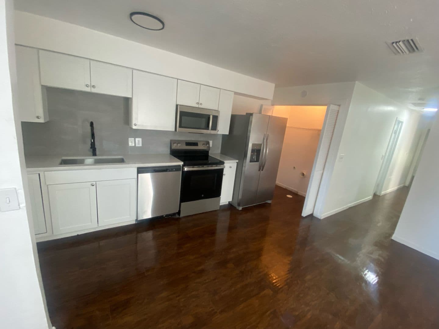 Tampa Apartment: 1206 E 99th Ave. Apt B