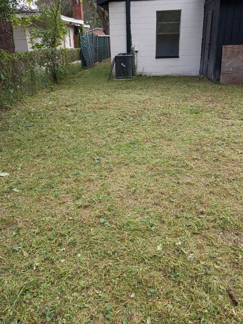 Tampa Apartment: 1206 E 99th Ave. Apt B