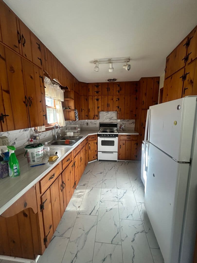State College House: 142 Sycamore Drive