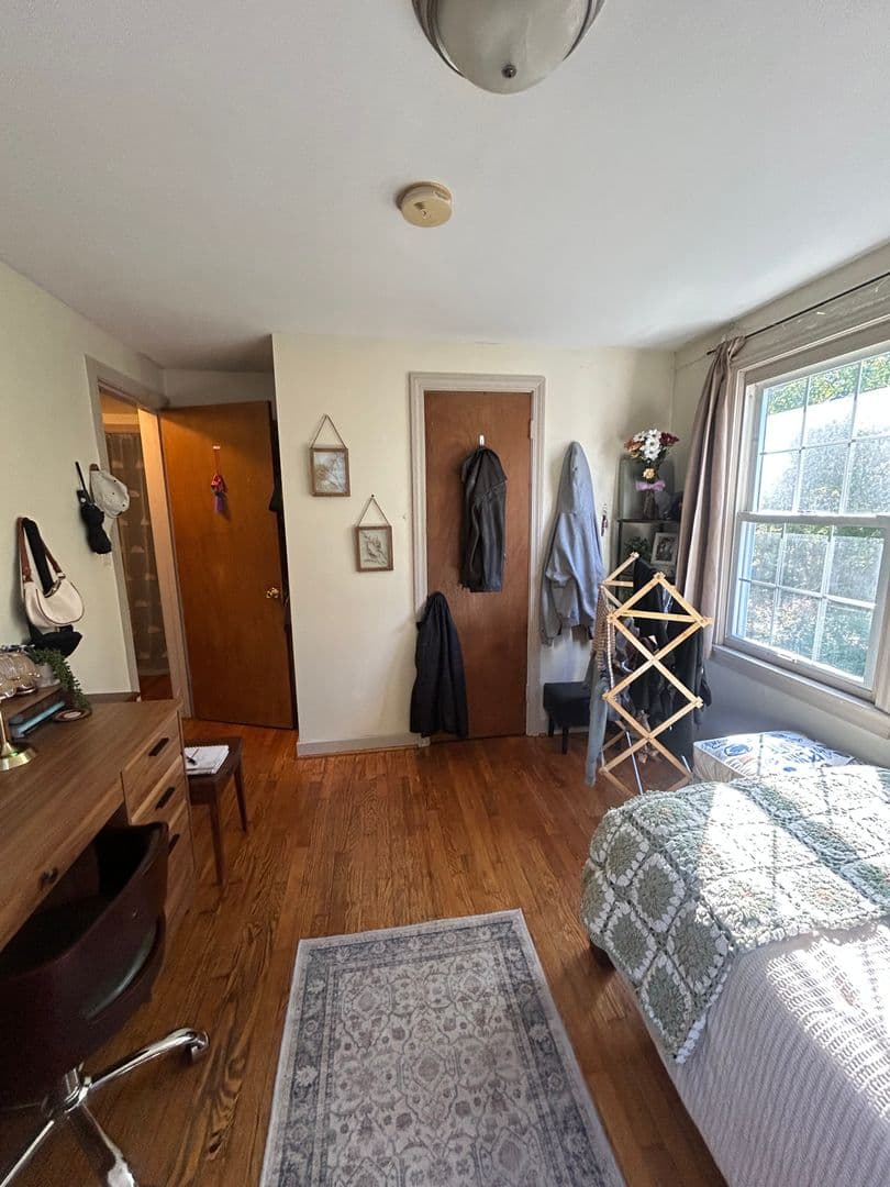 State College House: 892 N Allen St