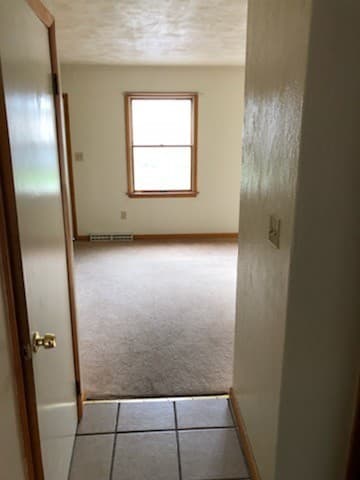 State College Apartment: 100-1 E. Cherry Lane