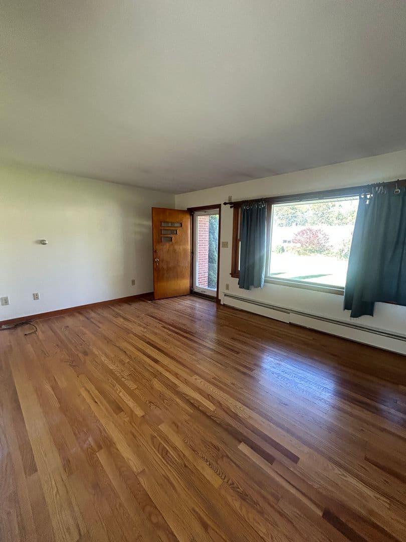 State College House: 142 Sycamore Drive