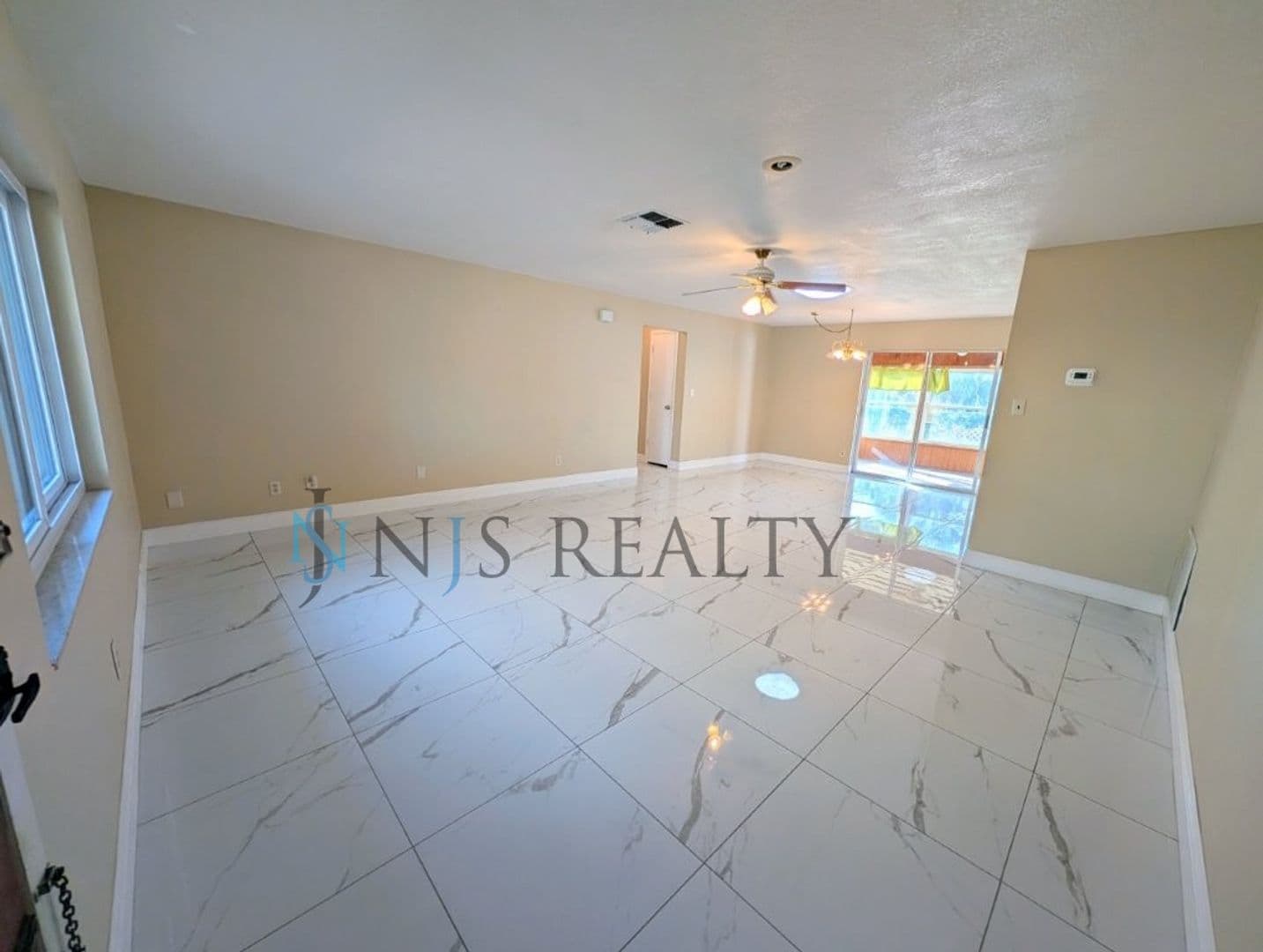 Port Richey House: 8758 Hemlock Ln.