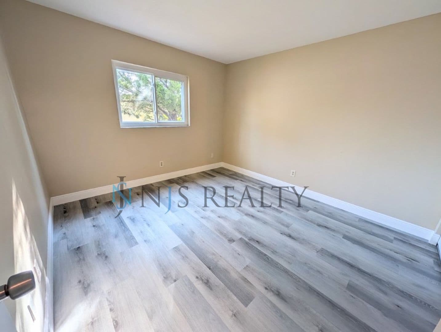 Port Richey House: 8758 Hemlock Ln.