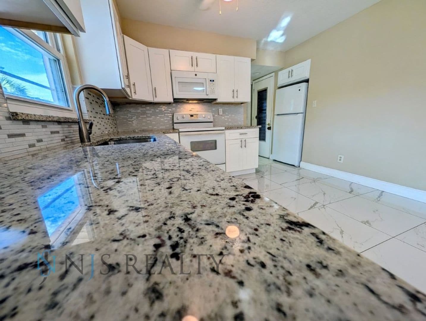 Port Richey House: 8758 Hemlock Ln.