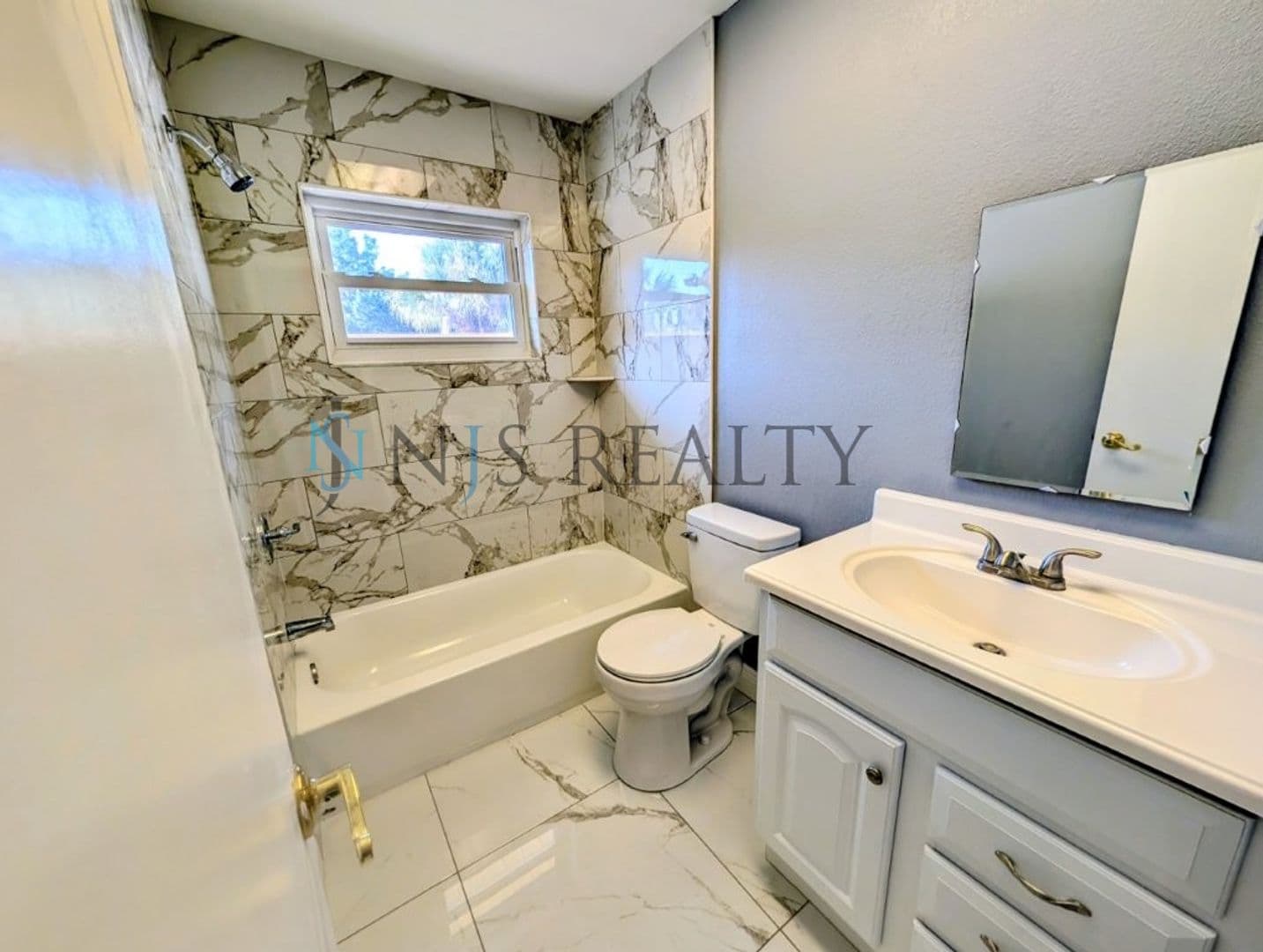 Port Richey House: 8758 Hemlock Ln.