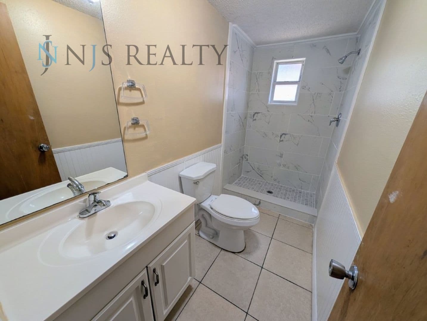 Port Richey House: 11621 Meadow Dr