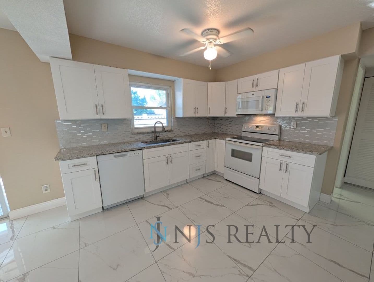 Port Richey House: 8758 Hemlock Ln.