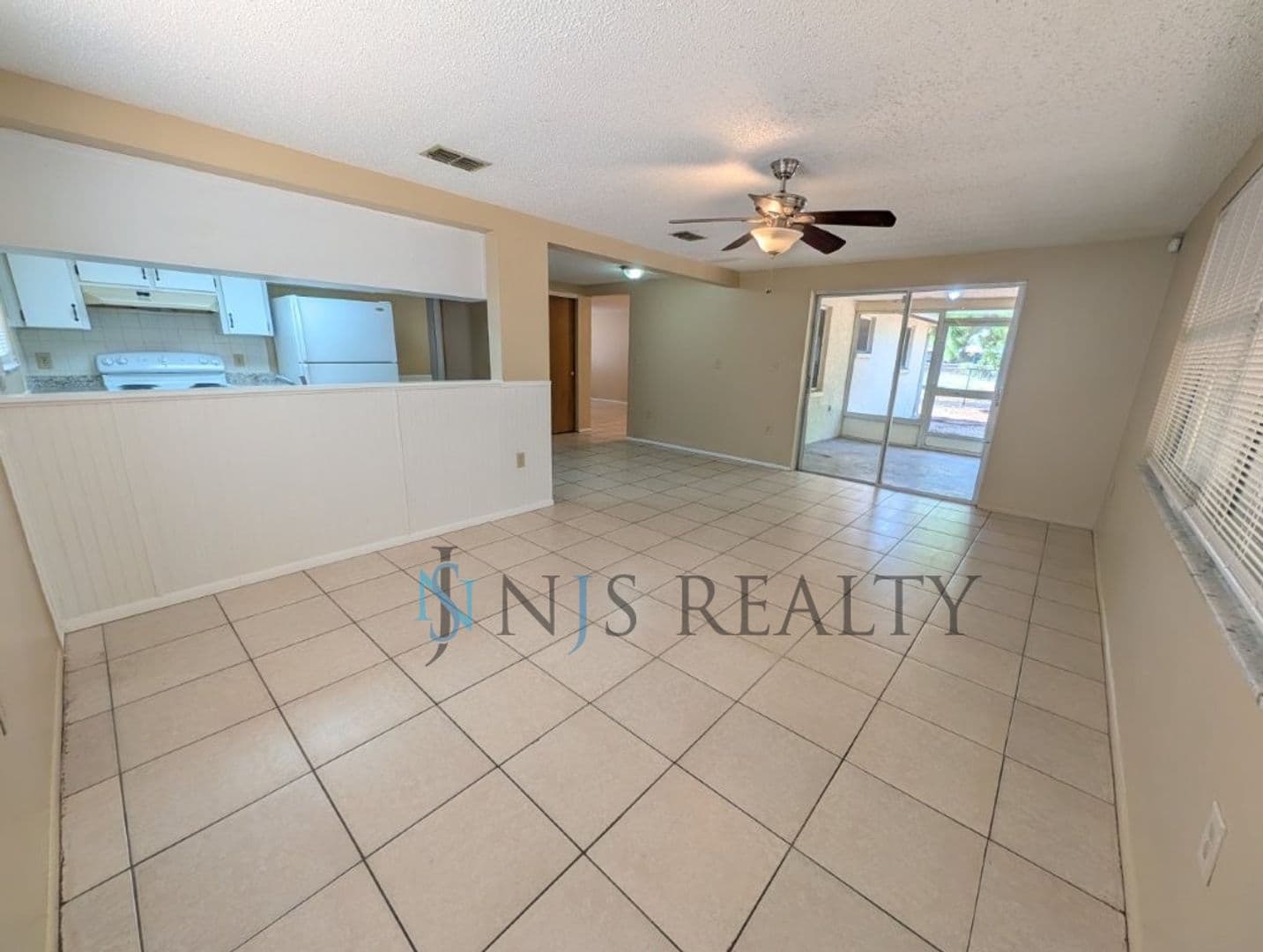 Port Richey House: 11621 Meadow Dr