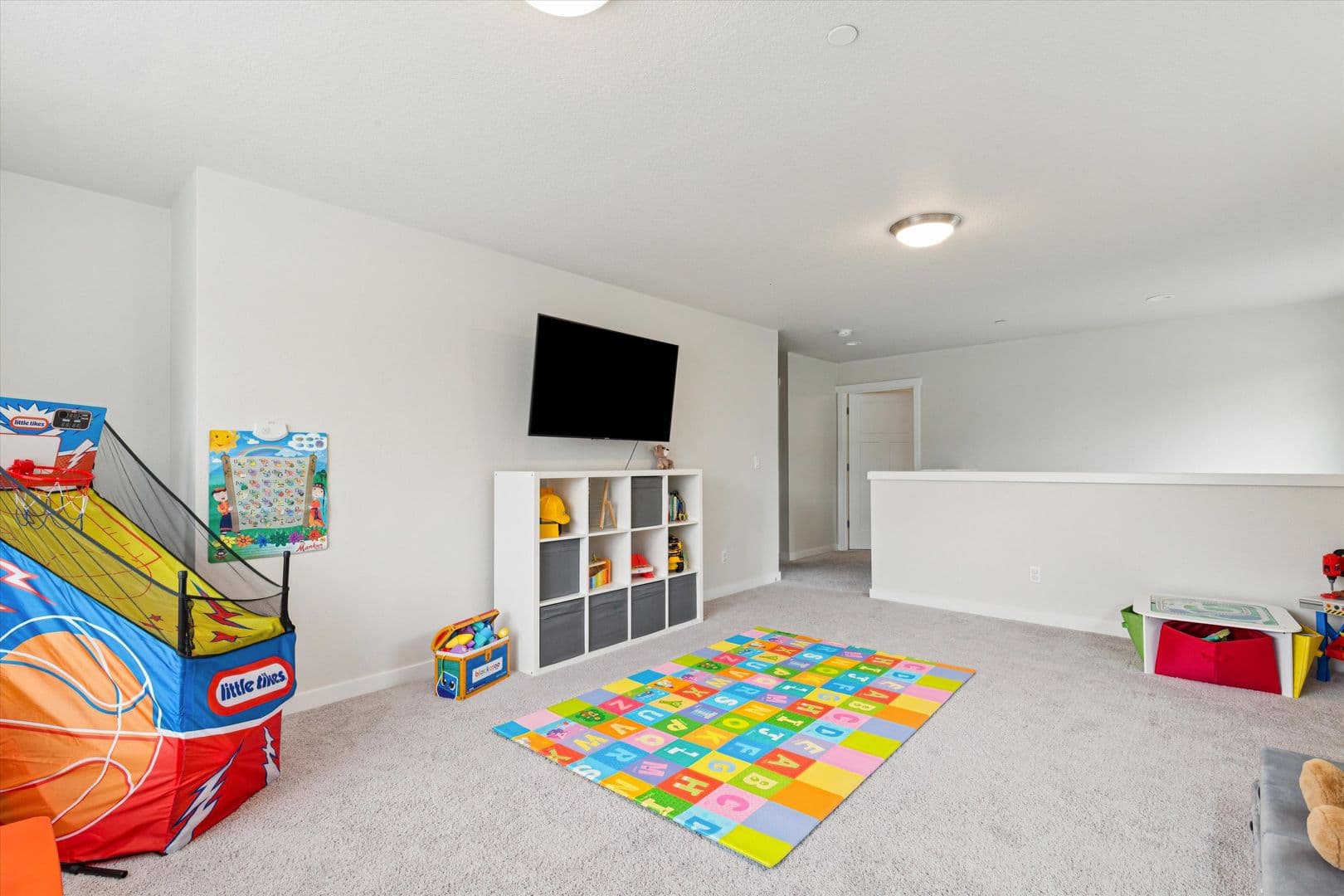 Beaverton House: 8549 SW 176th Ave