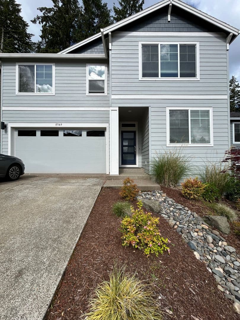 Beaverton House: 8549 SW 176th Ave