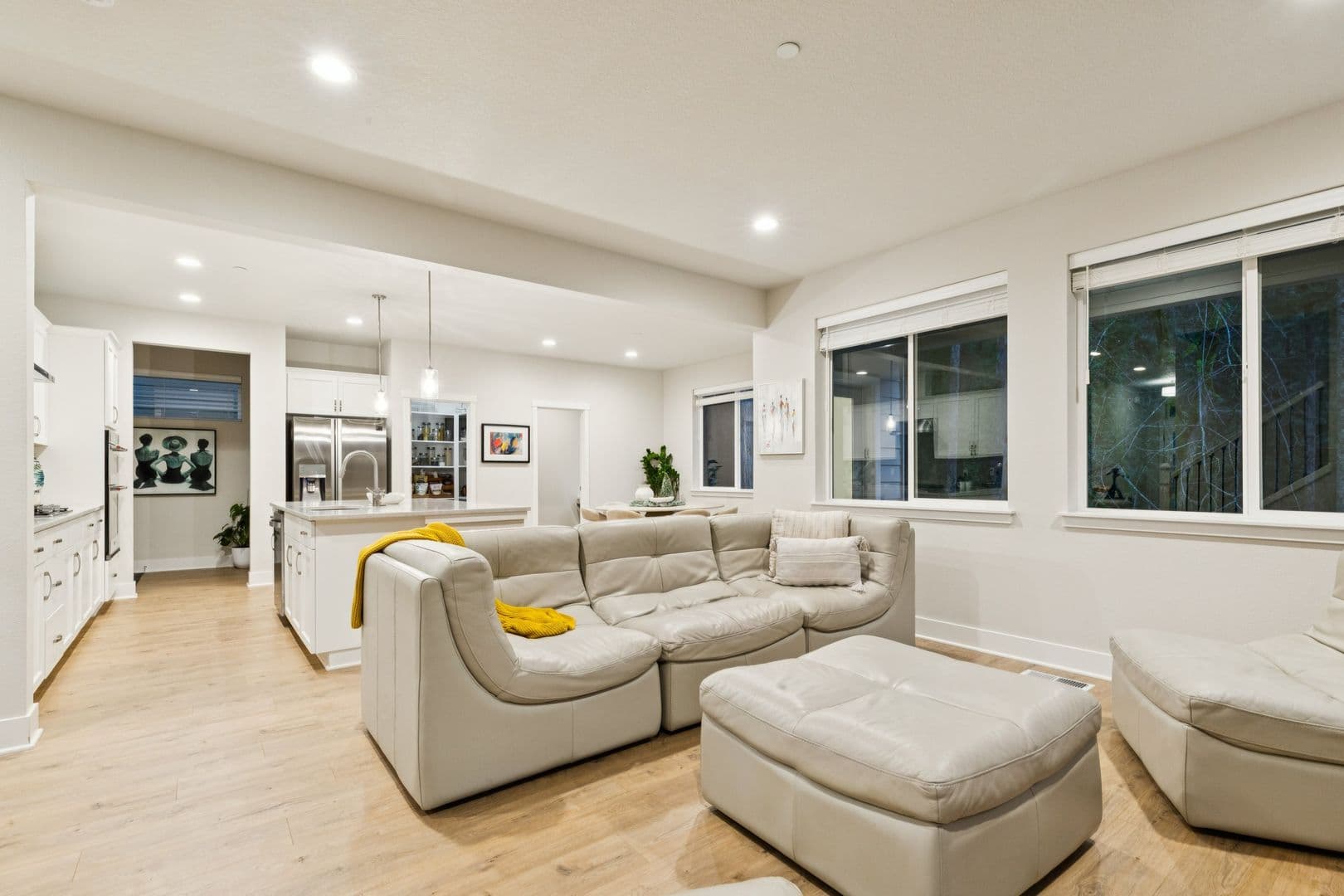Beaverton House: 8549 SW 176th Ave