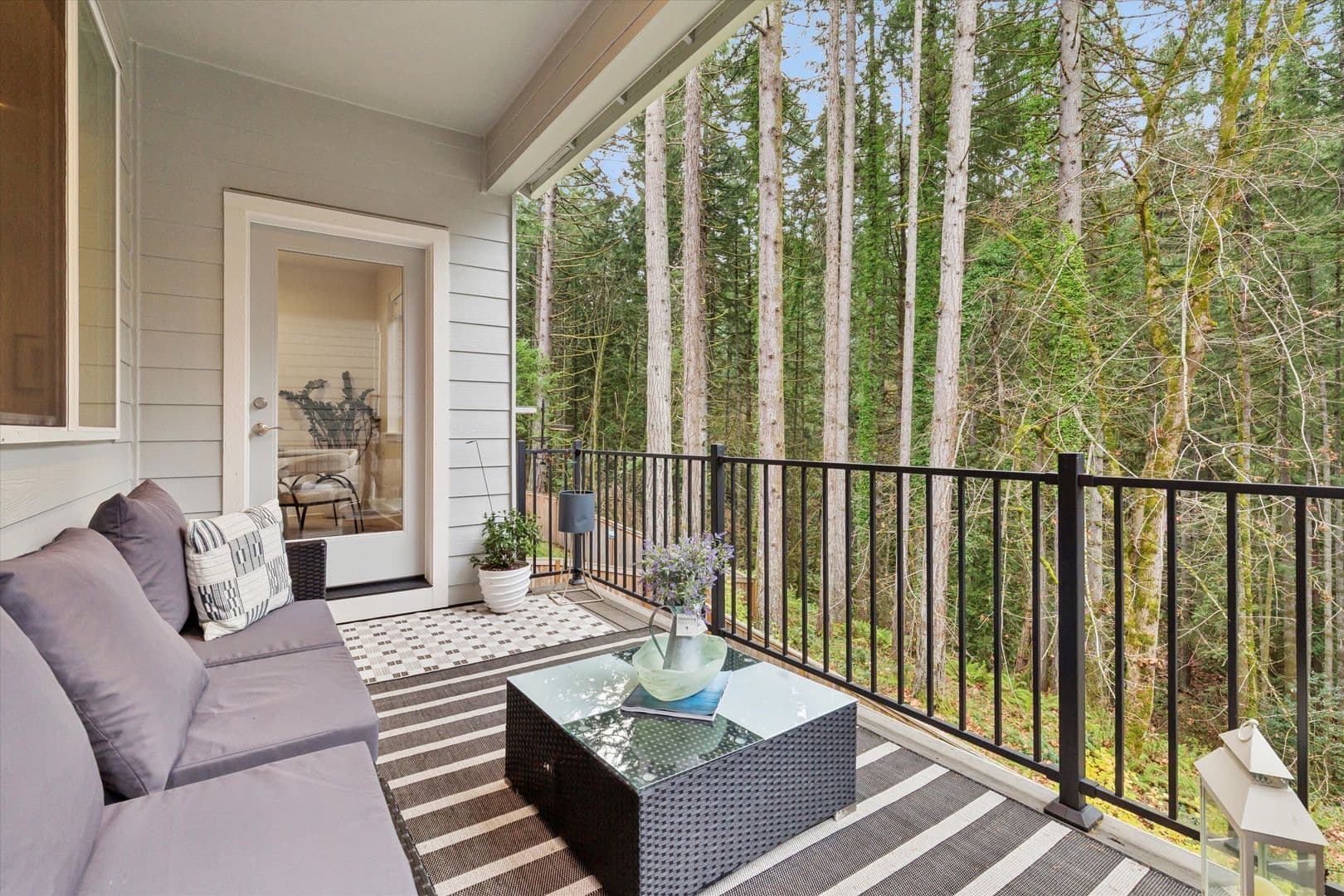 Beaverton House: 8549 SW 176th Ave
