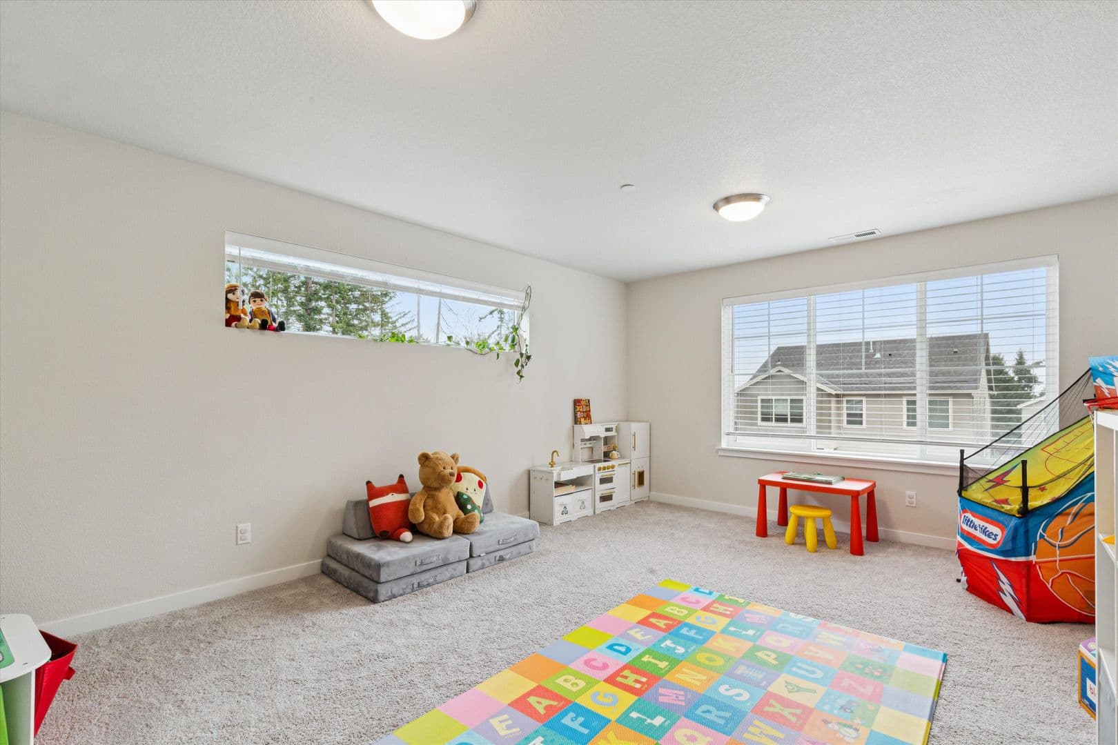Beaverton House: 8549 SW 176th Ave