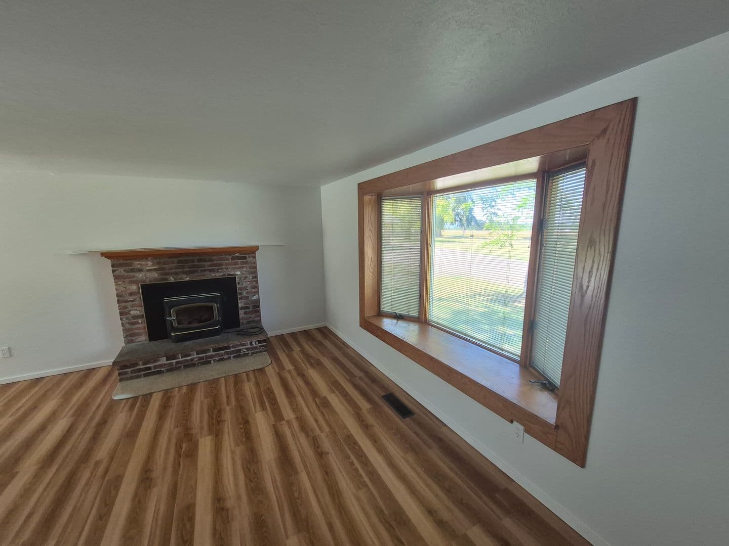 Portland House: 13900 NW Springville Rd