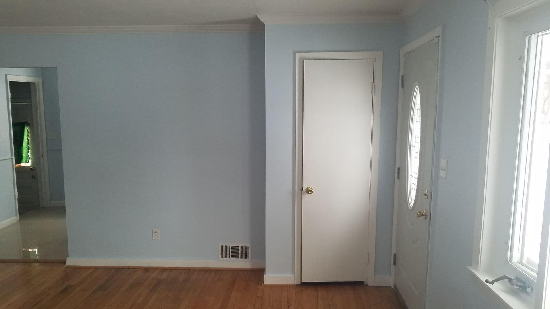 Dearborn Heights House: 5830 Whitefield St