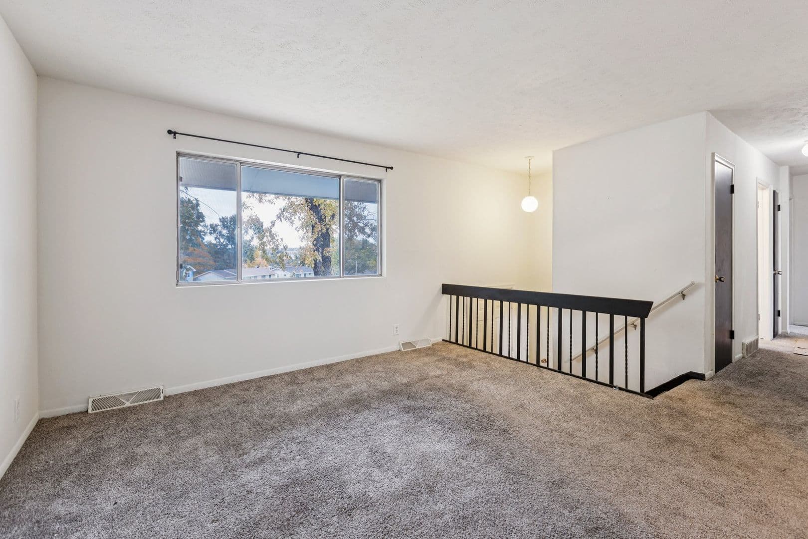 Omaha House: 14009 Weir St