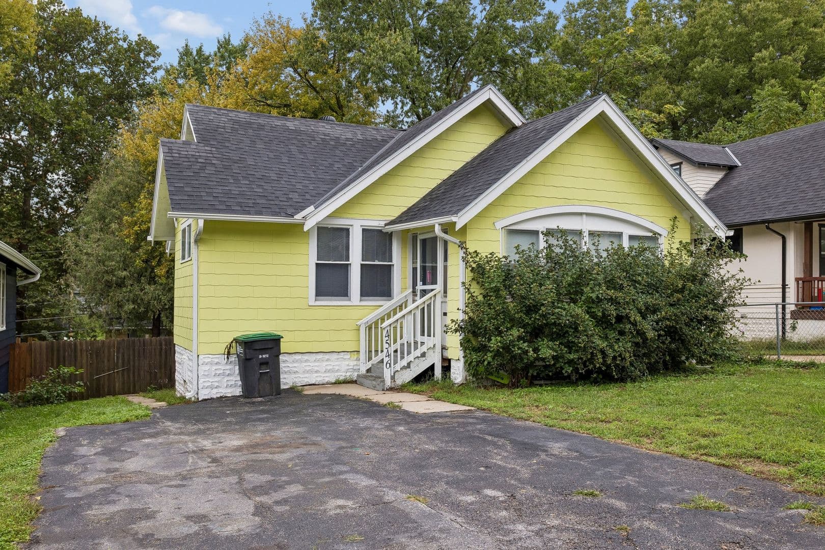 Omaha House: 4546 N. 41st St.