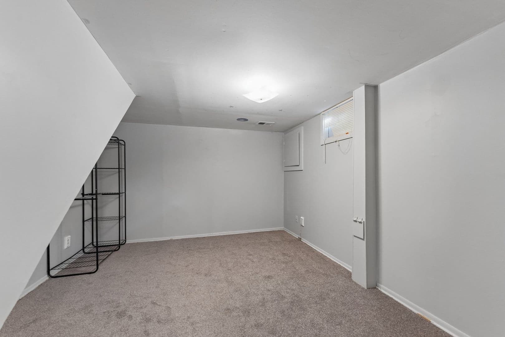 Omaha House: 3123 S 137th Street