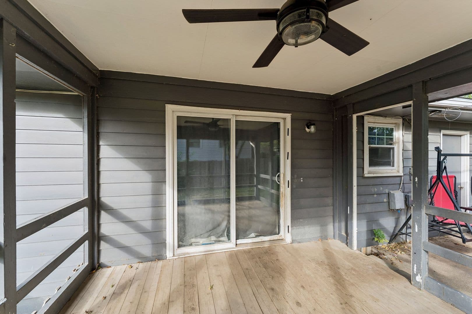 Omaha House: 3123 S 137th Street