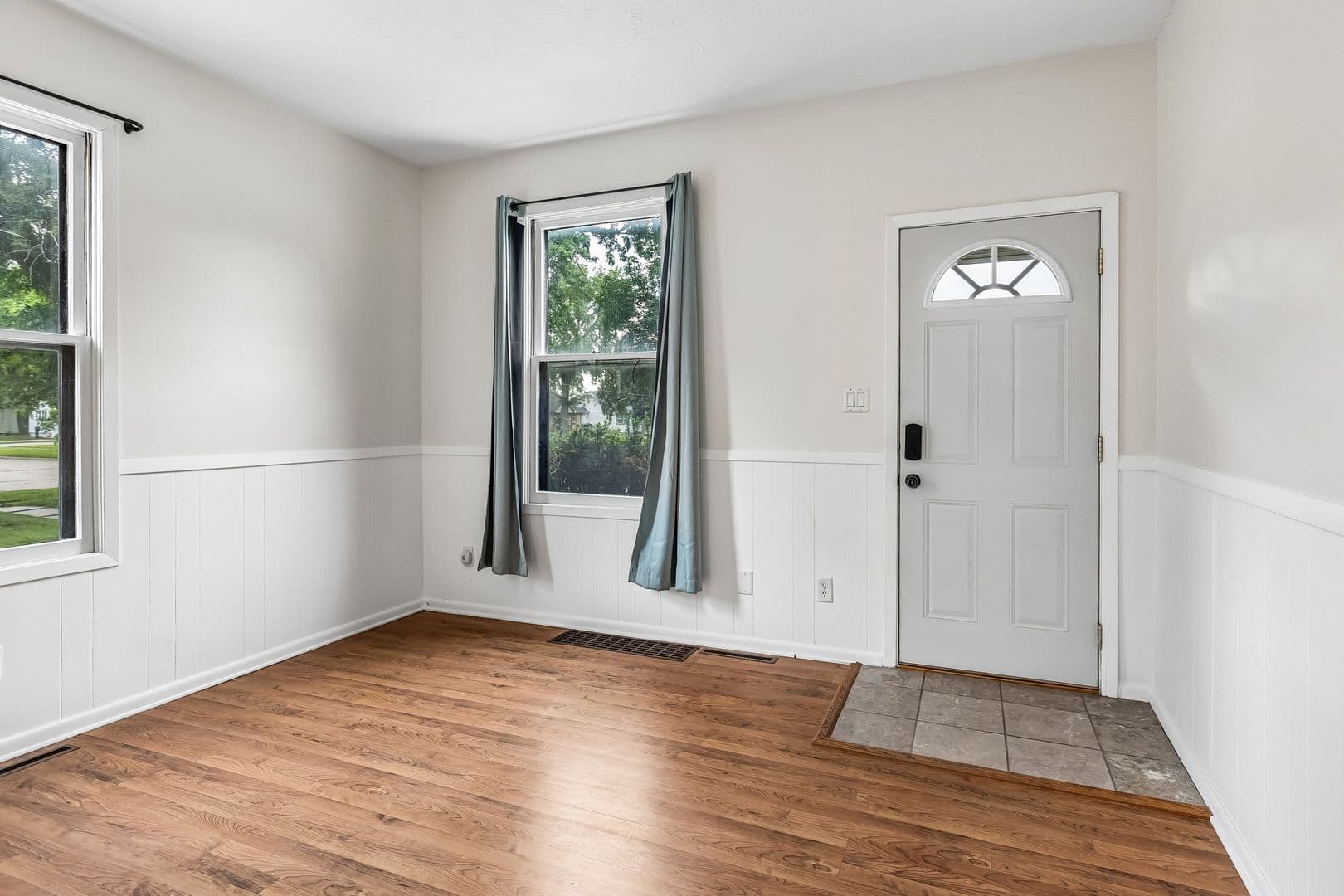 Fremont House: 535 N Pebble St