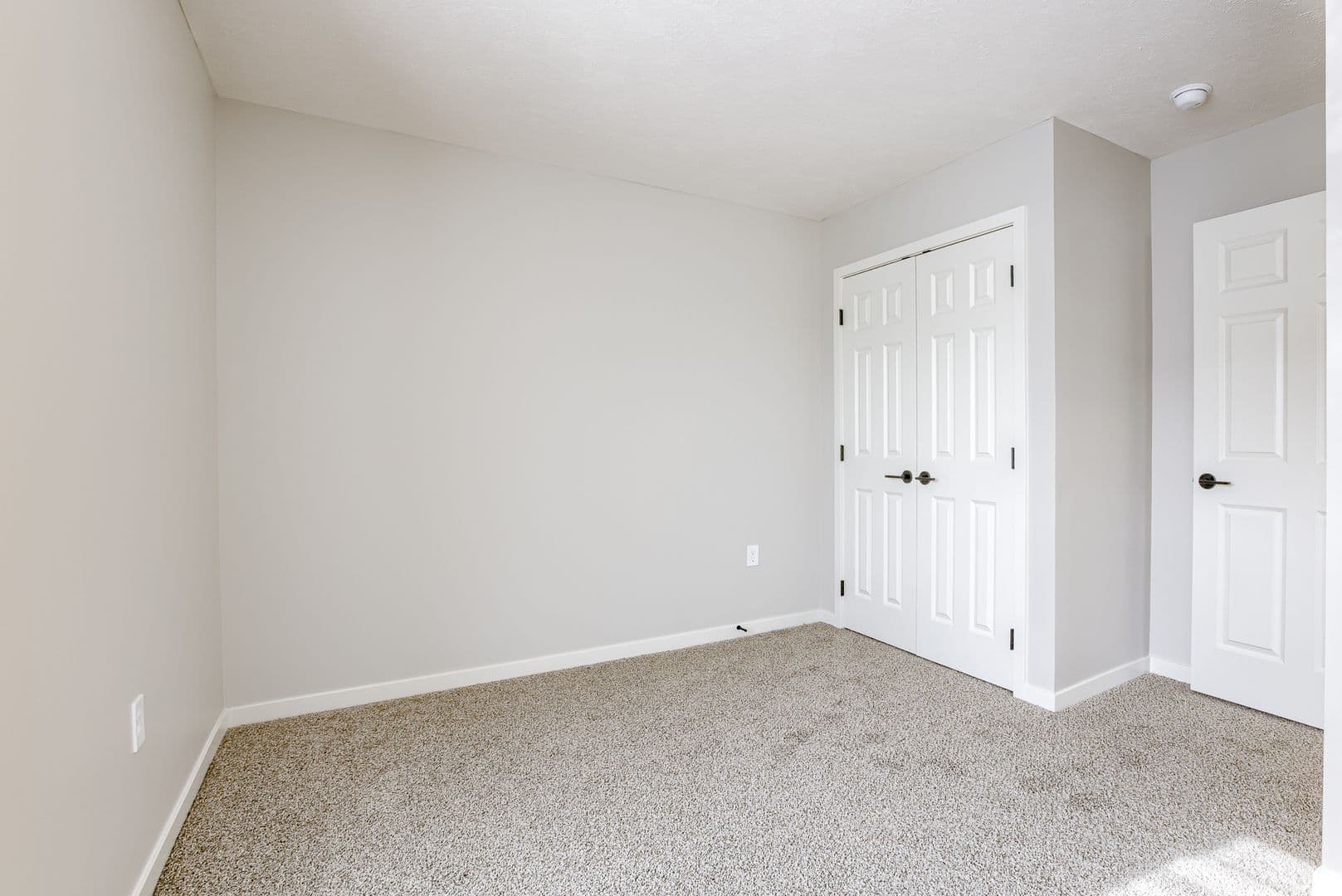 Elkhorn House: 20874 T Ct.
