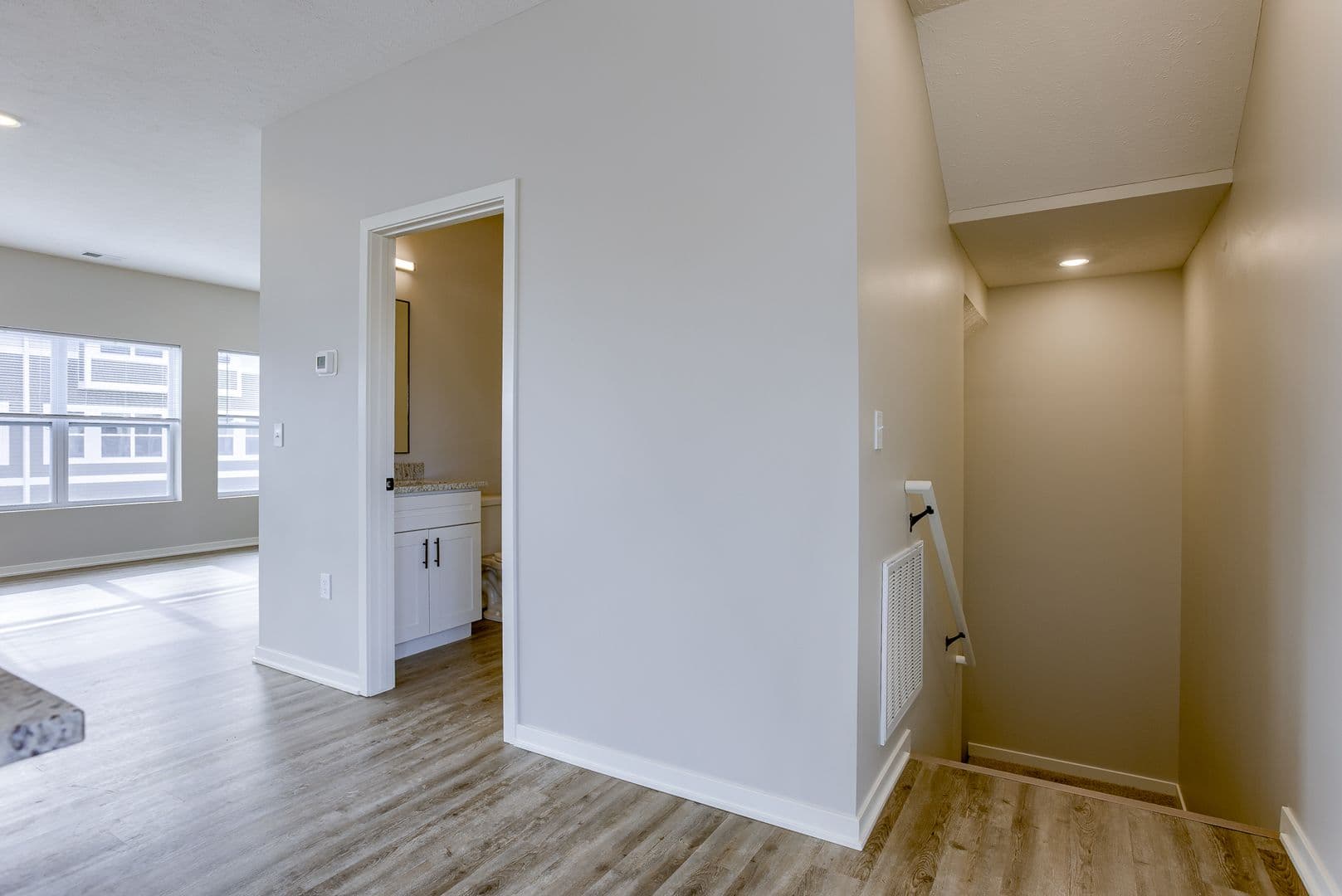 Elkhorn House: 20874 T Ct.