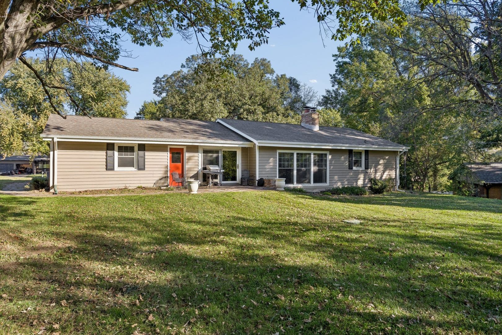 Omaha House: 4545 Manchester Dr