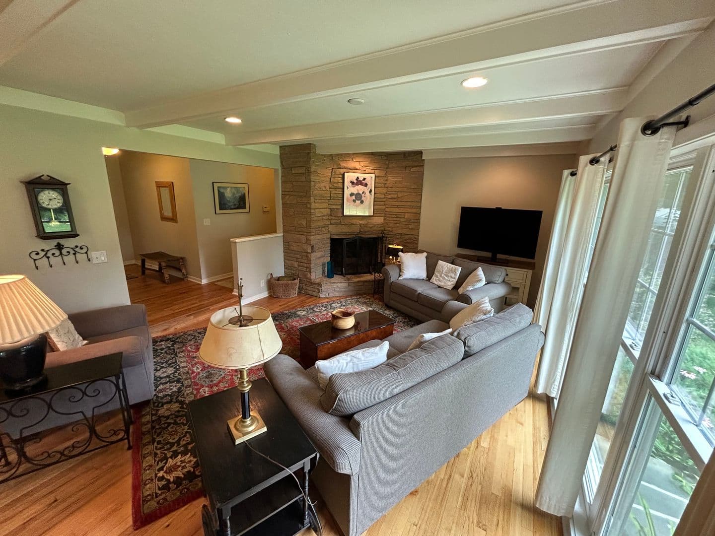 Omaha House: 4545 Manchester Dr