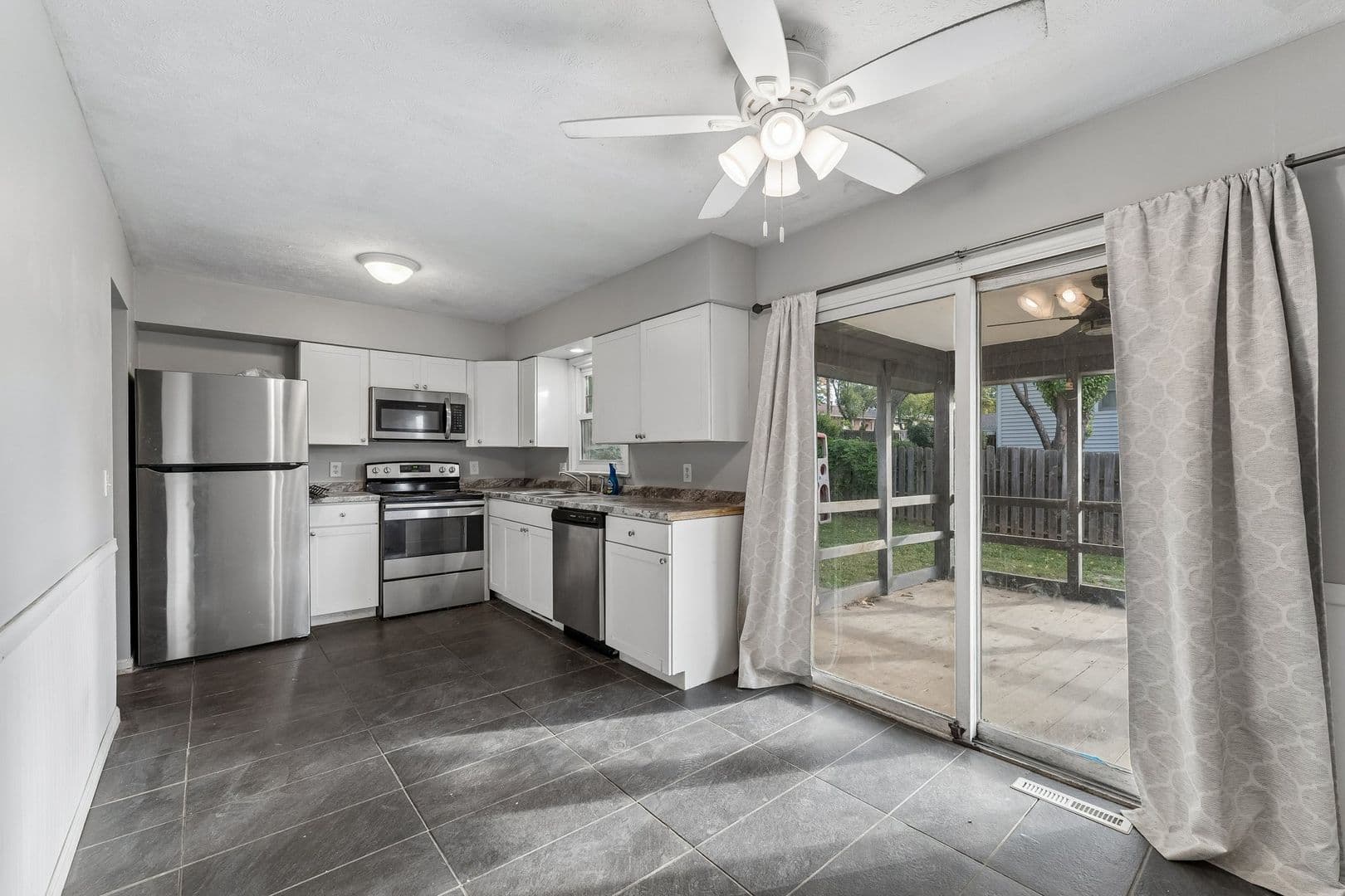 Omaha House: 3123 S 137th Street