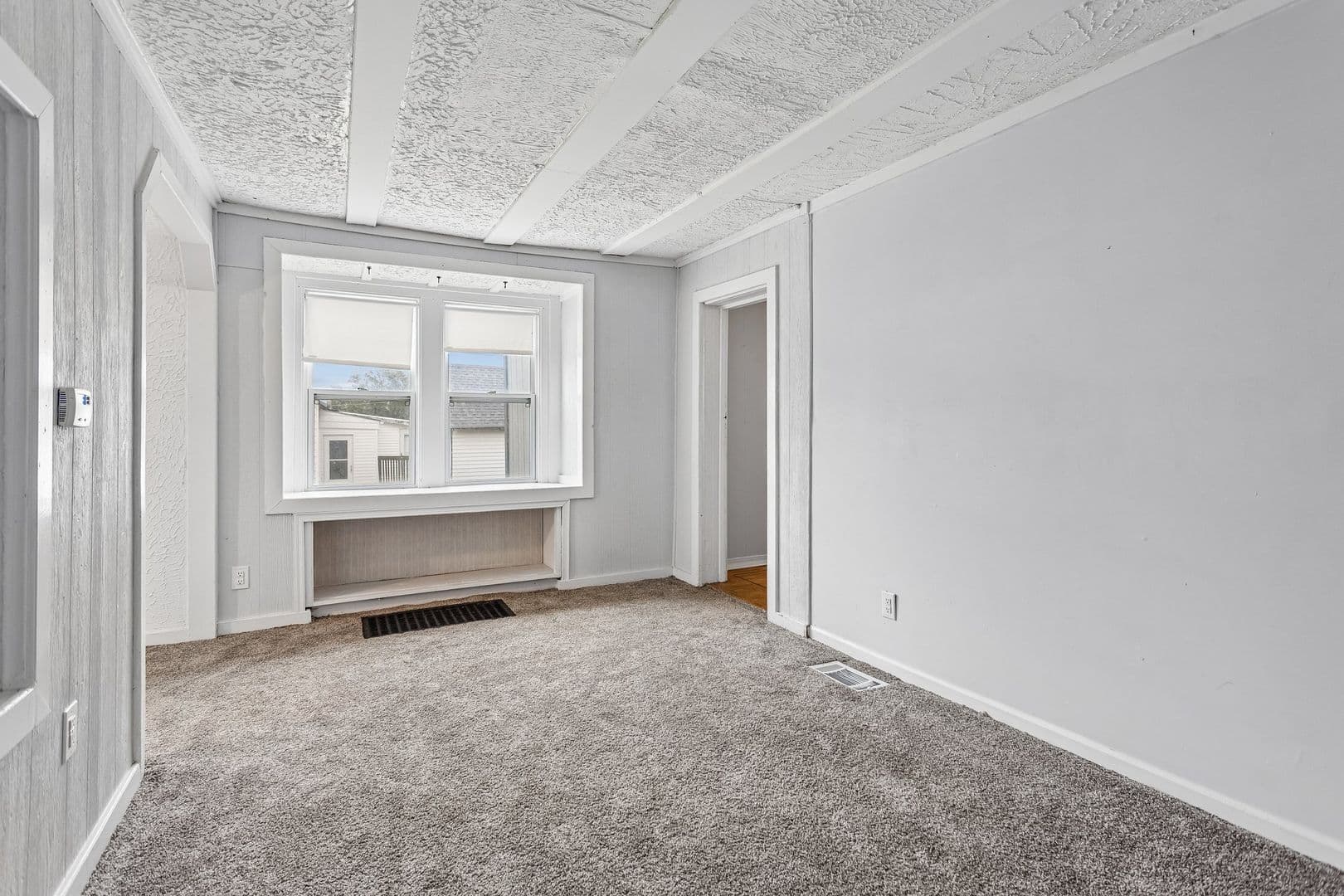 Omaha House: 511 Poppleton Ave