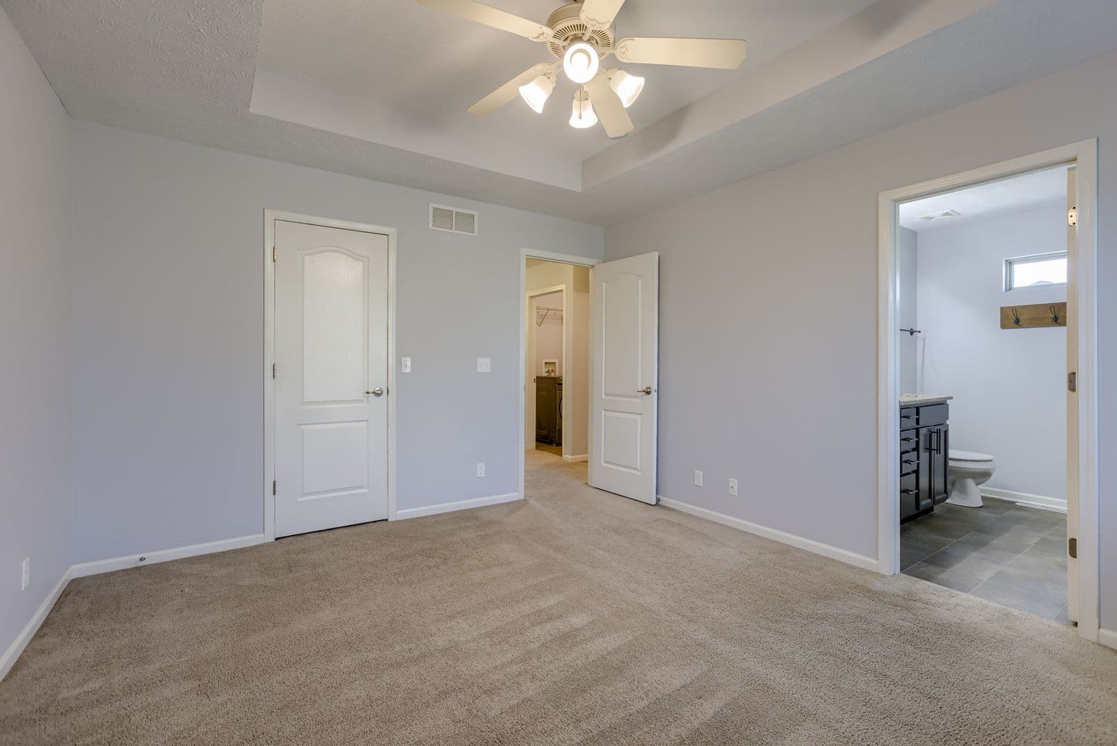 Bennington House: 8926 N 159th Ave