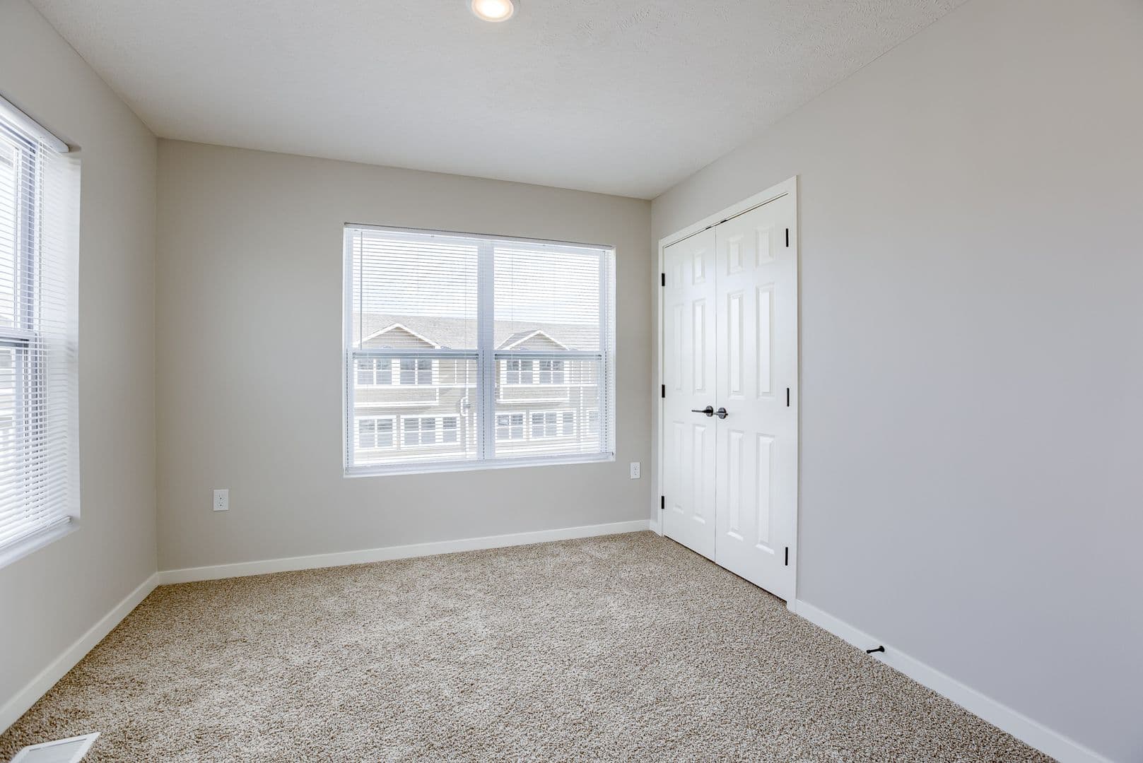 Elkhorn House: 20874 T Ct.