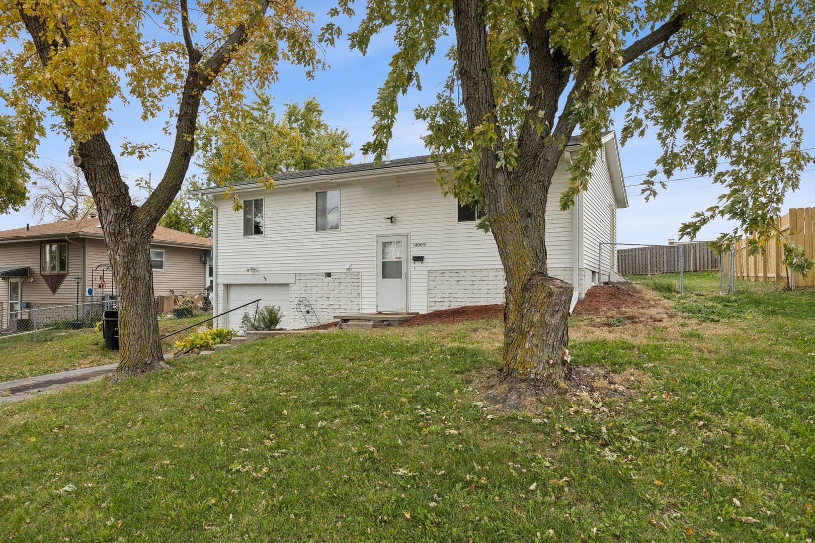 Omaha House: 14009 Weir St