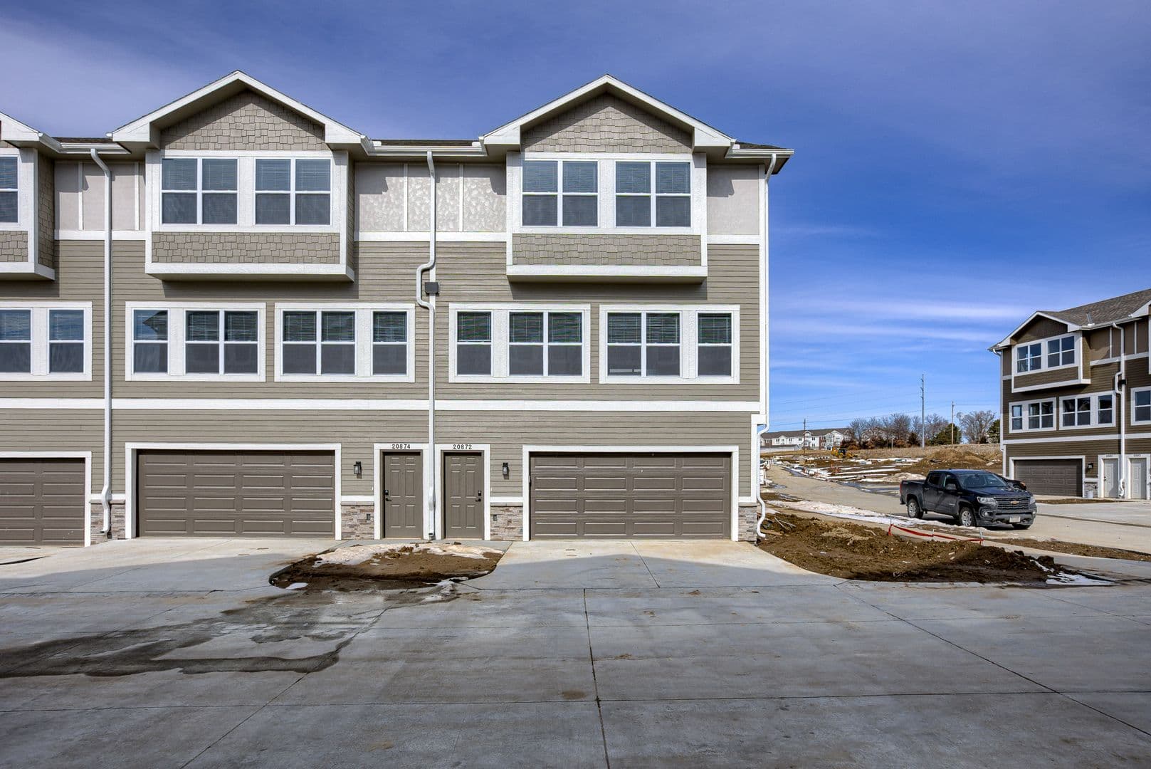Elkhorn House: 20874 T Ct.