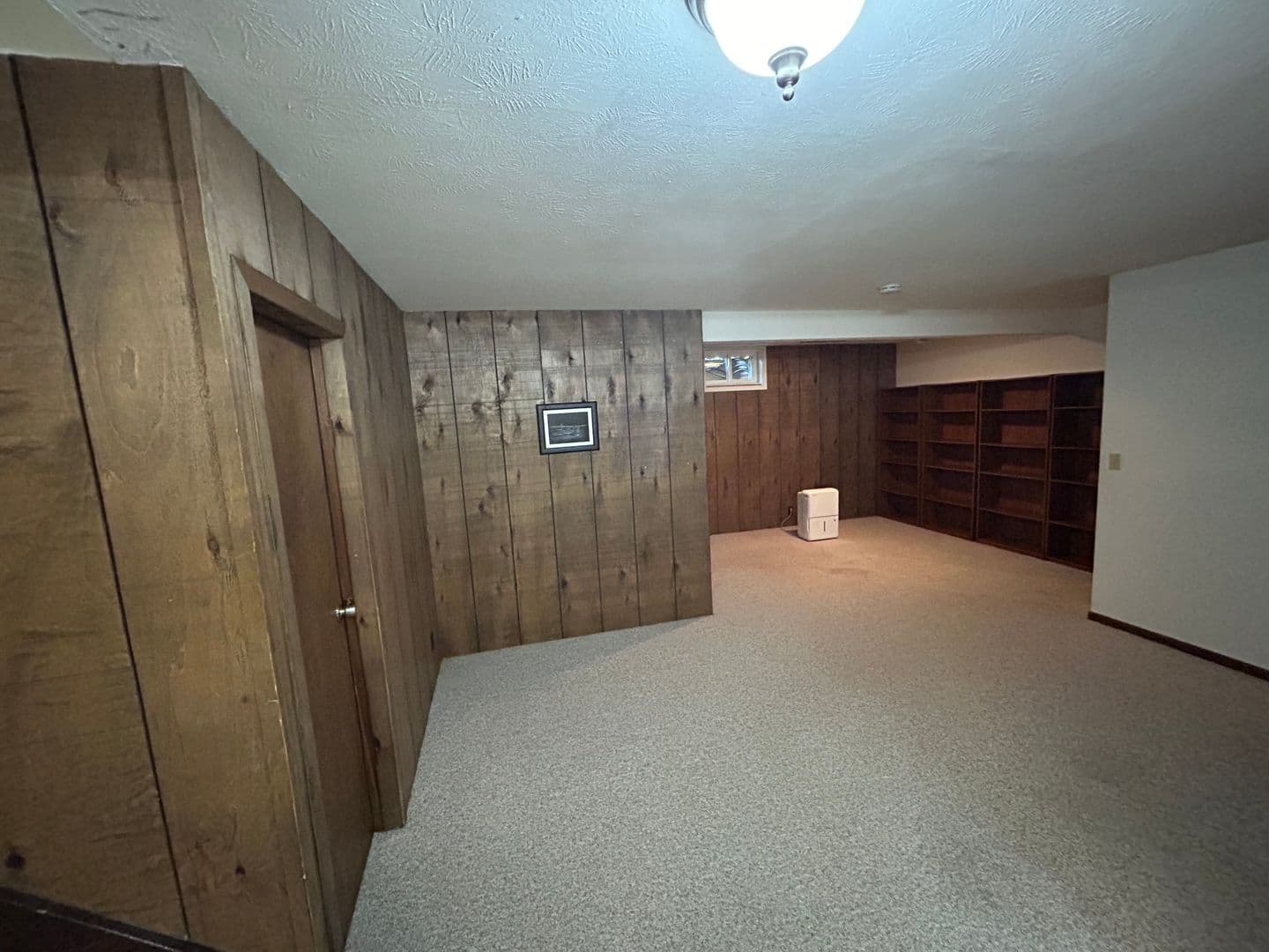 Omaha House: 4545 Manchester Dr