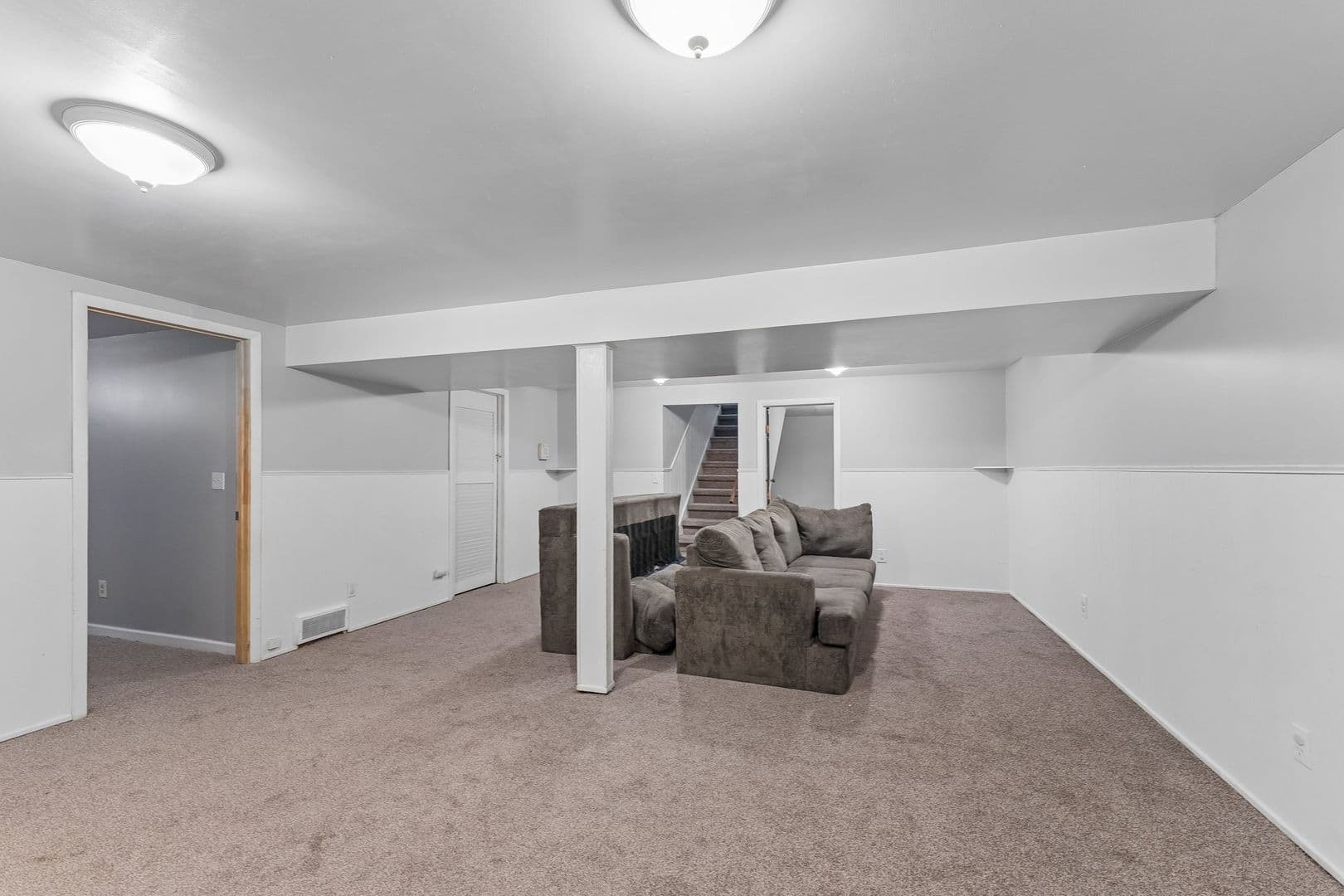 Omaha House: 3123 S 137th Street