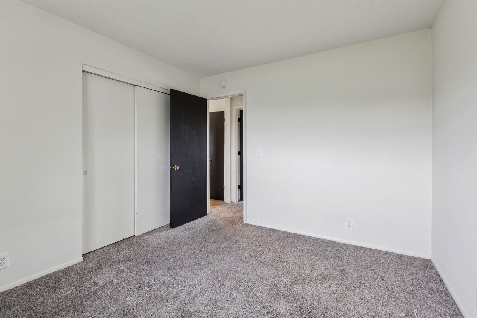 Omaha House: 14009 Weir St